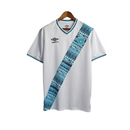 Camisa Seleção Guatemala I 23/24 - Torcedor Umbro Masculina - Branca com detalhe