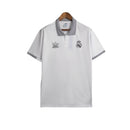 Camisa Real Madrid Polo 23/24 - Torcedor Adidas Masculina - Branca com detalhes