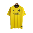 Camisa Paris Saint-Germain Treino 23/24 - Torcedor Jordan Masculina - Amarela