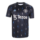Camisa Manchester United Pré-jogo 23/24 - Torcedor Adidas Masculina - Preto com